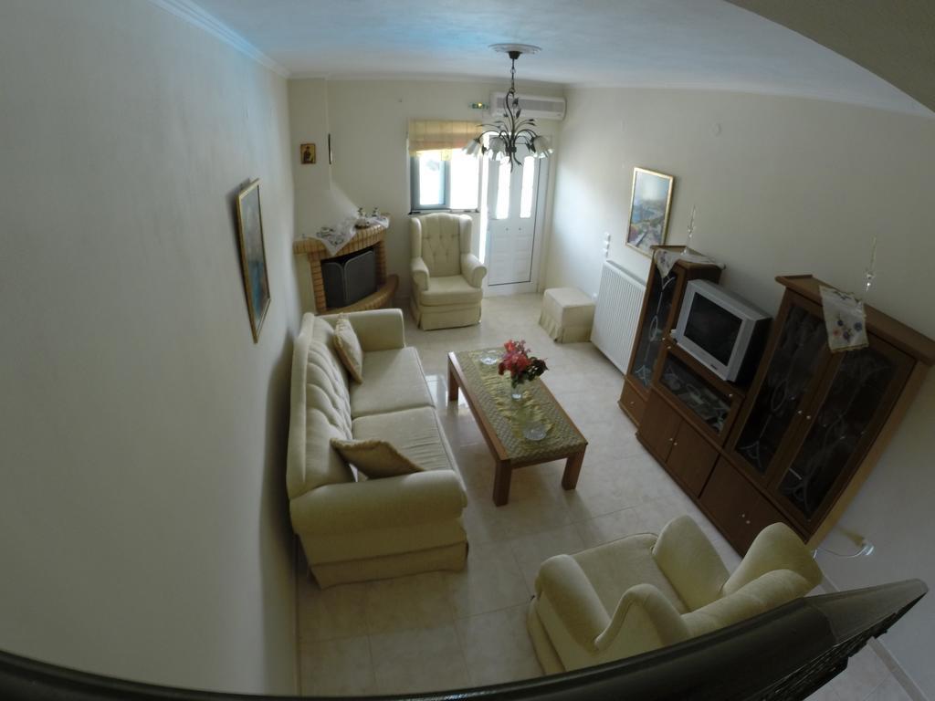 Irini'S Villa Αργοστόλι Δωμάτιο φωτογραφία