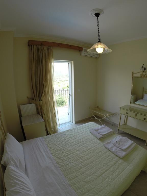Irini'S Villa Αργοστόλι Δωμάτιο φωτογραφία