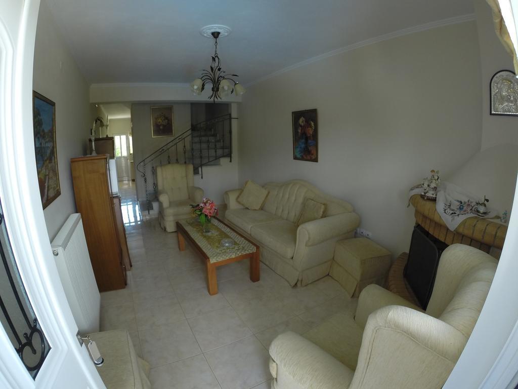 Irini'S Villa Αργοστόλι Δωμάτιο φωτογραφία